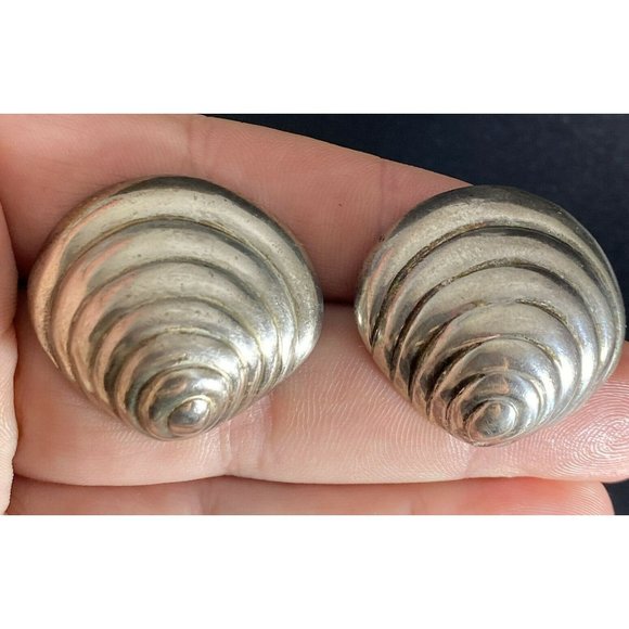 PATRICIA VON MUSULIN Sterling Silver Shell Shape Earrings Vintage Signed - Picture 5 of 6